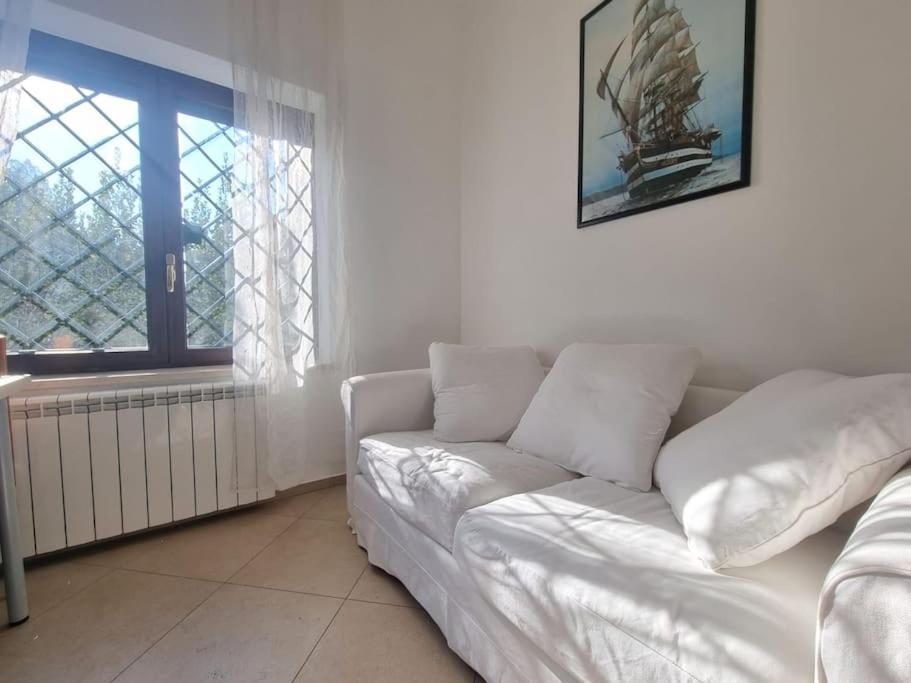 -5 Min From Bus Stop-Free Parking Rome Extérieur photo